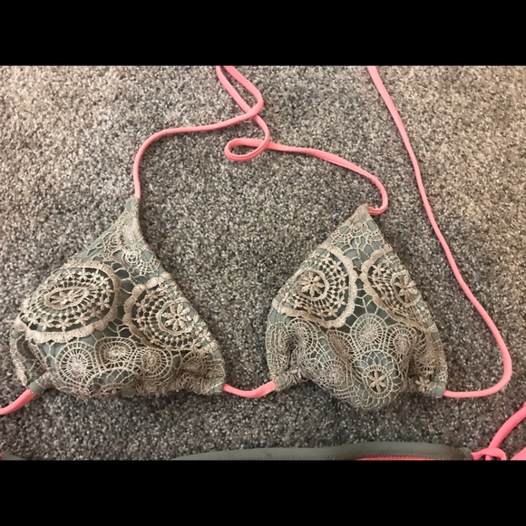 Bikini set - Picture 4 of 4